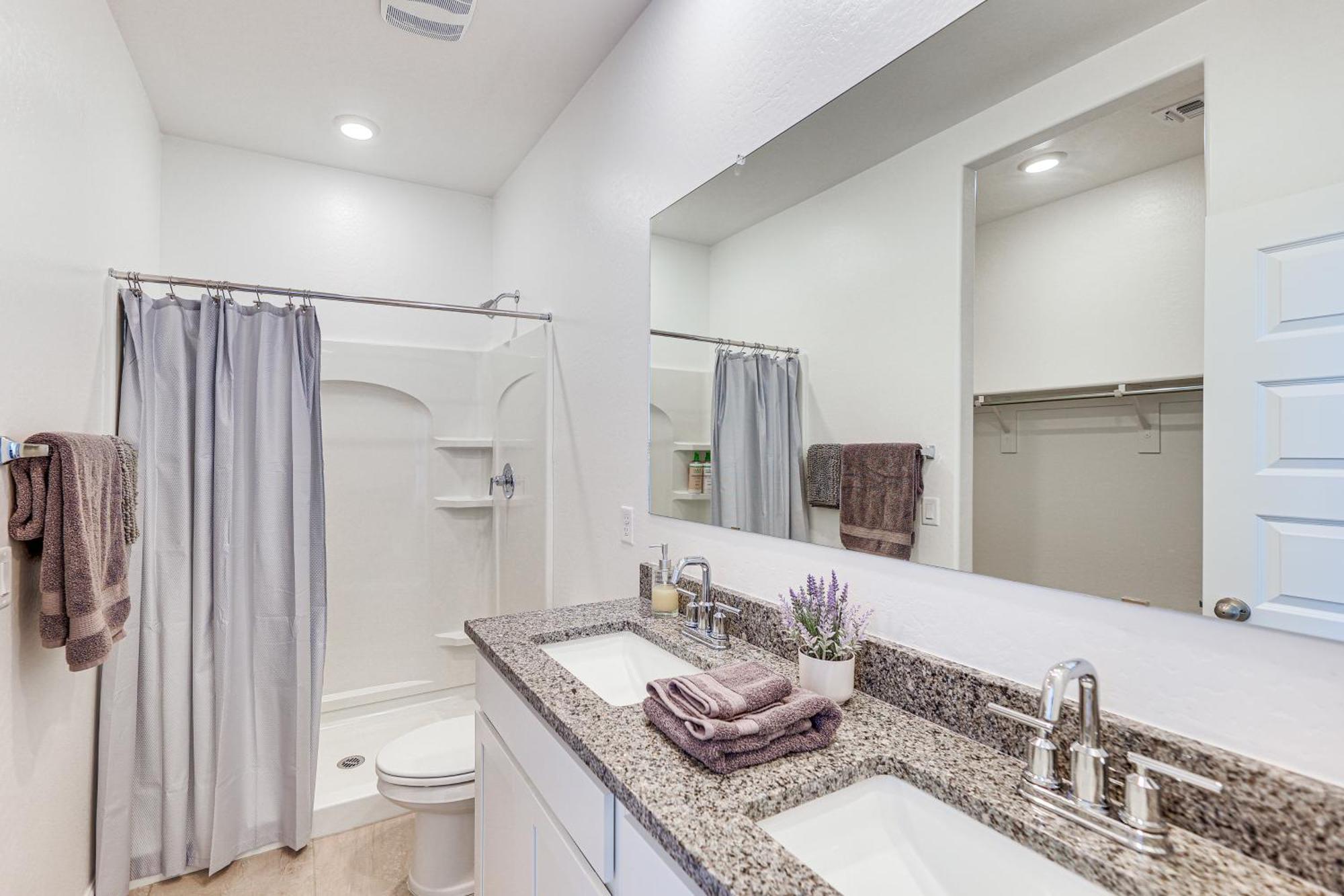 Maricopa Home With Putting Green And Covered Patio! Εξωτερικό φωτογραφία