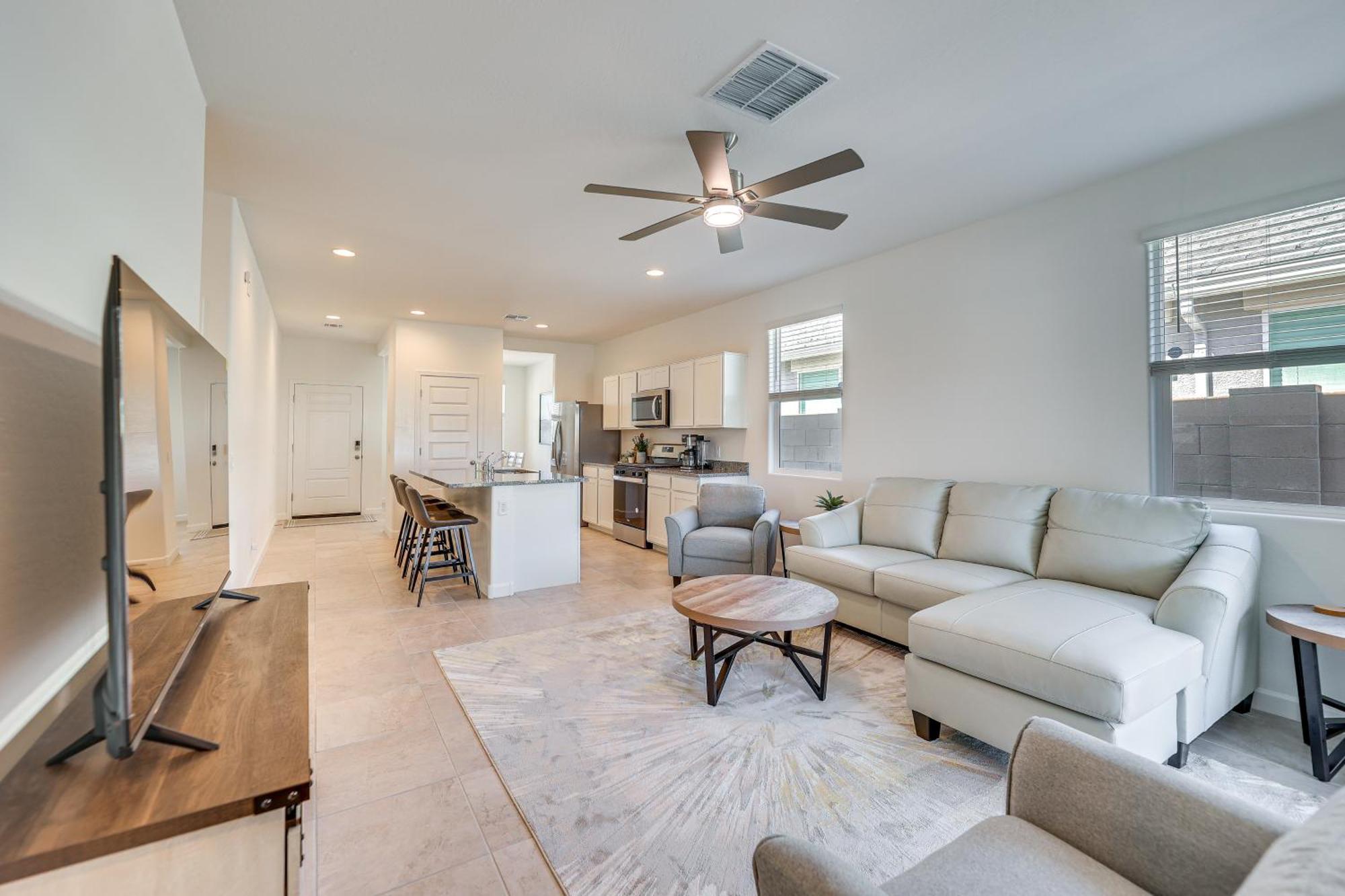 Maricopa Home With Putting Green And Covered Patio! Εξωτερικό φωτογραφία